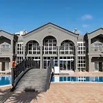Hotel Coral 4*