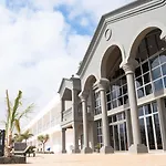 Coral Hotel 4*