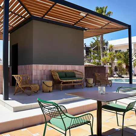 Hotel Coral 4*