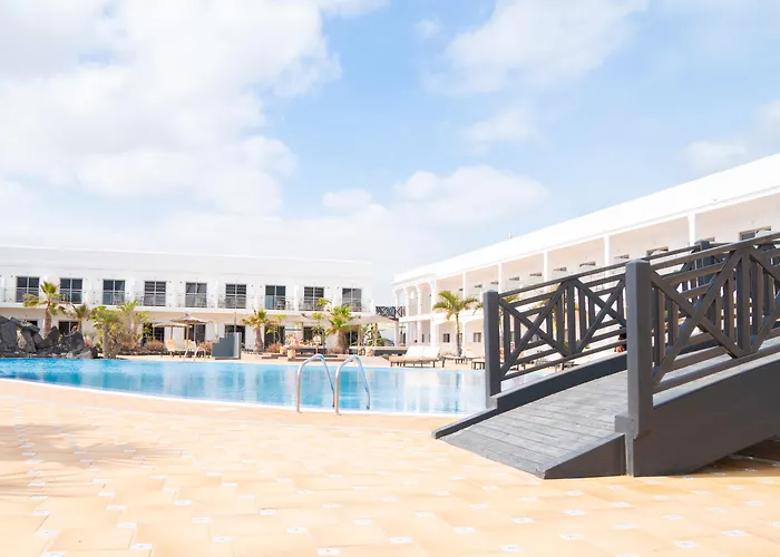 Hotel Coral 4*