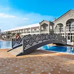 Coral Hotel 4*