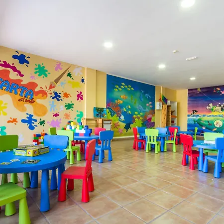 Hotel Coral 4*